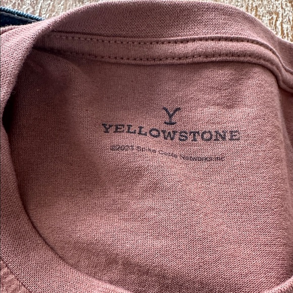 Yellowstone Ranch T - Picture 3 of 7